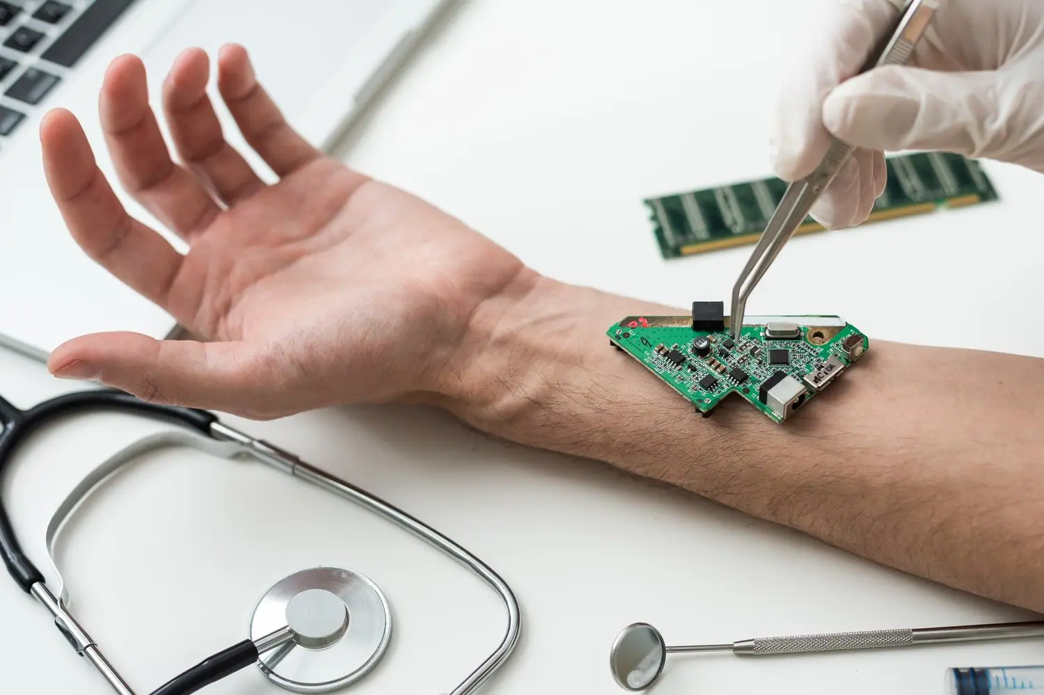 Biohacking - nowoczesne metody optymalizacji zdrowia