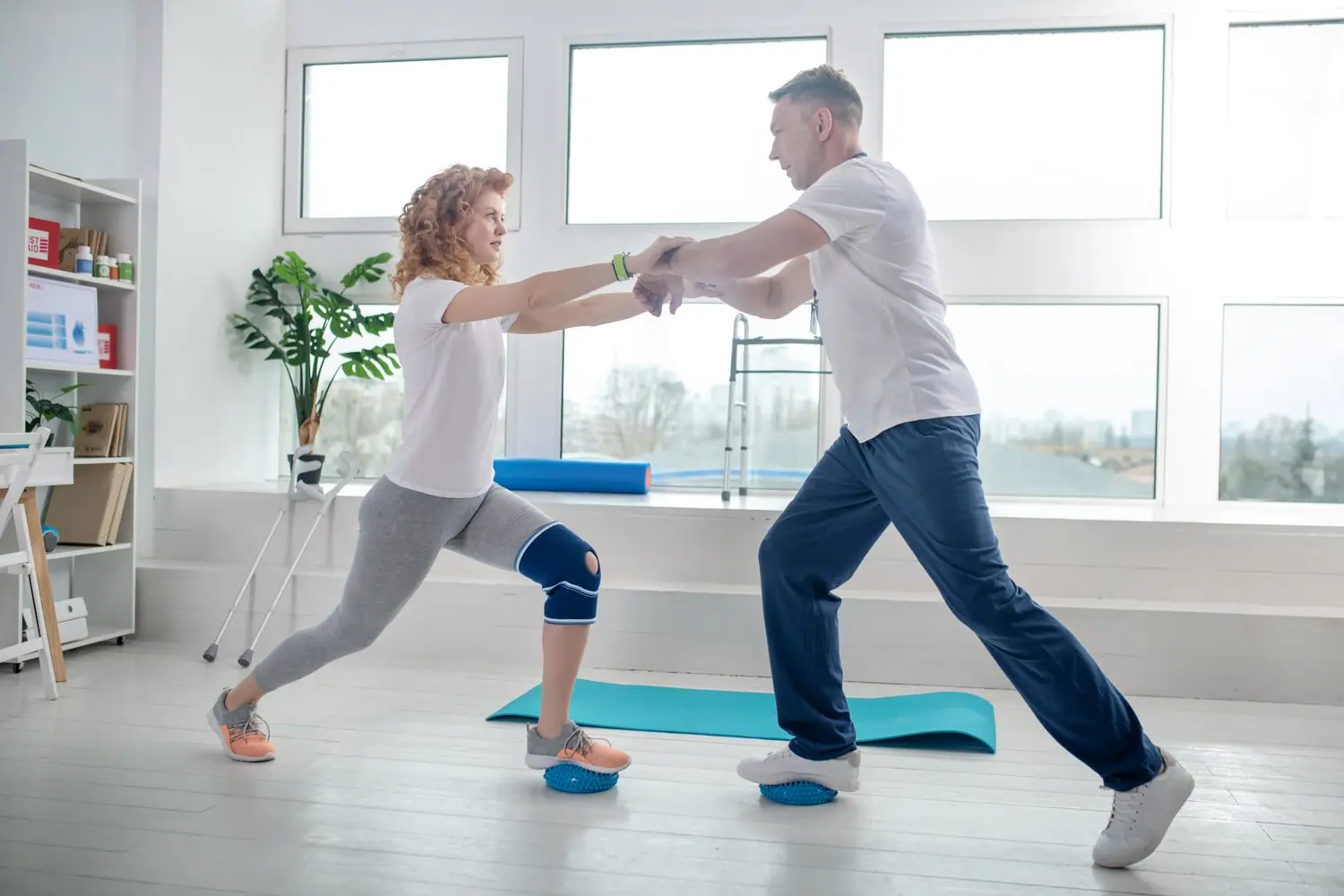 Rehabilitacja po COVID-19 - bezpieczne ćwiczenia w domu
