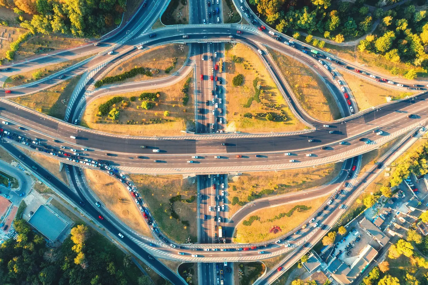 Jak skutecznie zgłaszać problemy infrastruktury drogowej władzom miasta