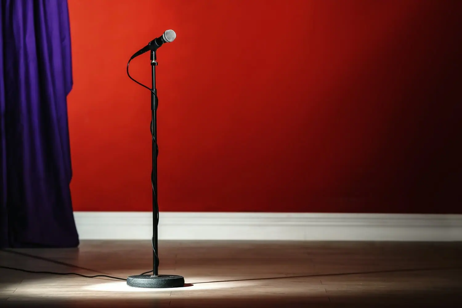 Stand-up comedy w Polsce - jak wygląda scena i gdzie szukać dobrych spektakli